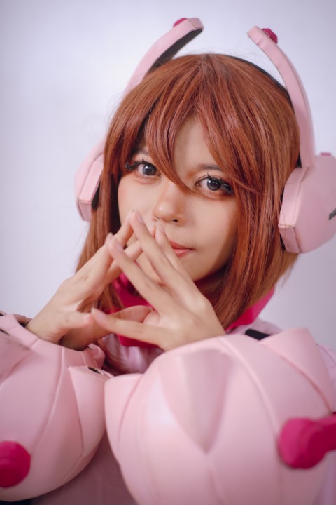 Mekolyn gallery item