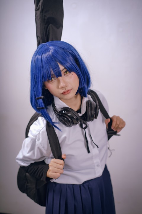 Mekolyn gallery item