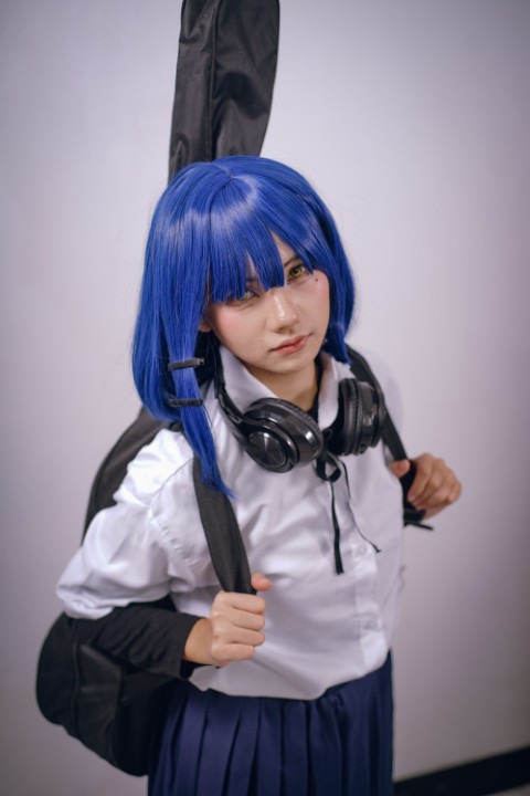 Mekolyn gallery item