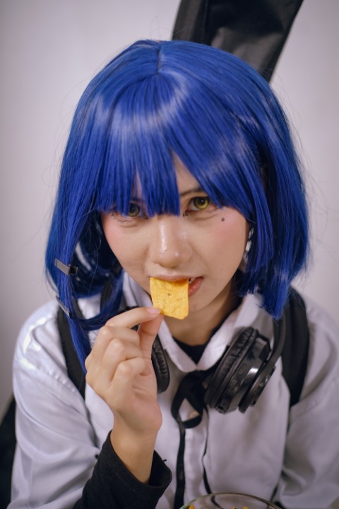 Mekolyn gallery item