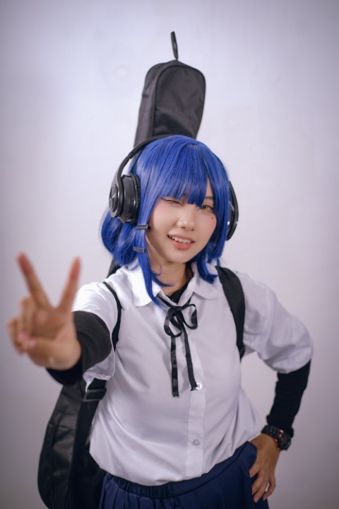 Mekolyn gallery item