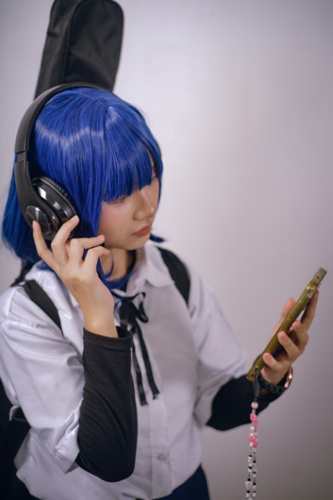 Mekolyn gallery item