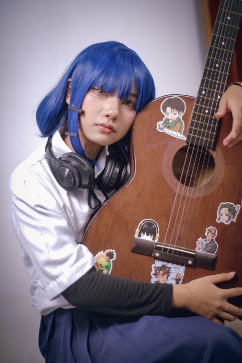 Mekolyn gallery item