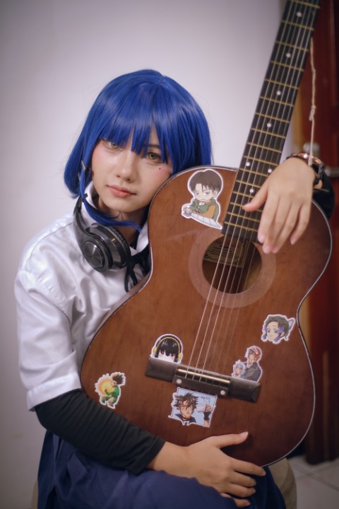 Mekolyn gallery item