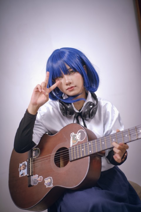 Mekolyn gallery item